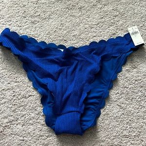 Scallop bathing suit bottoms